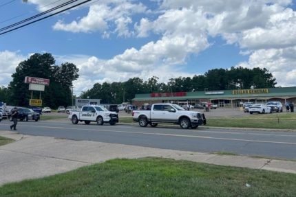 Tragedy Strikes: Shooting at Arkansas Grocery Store Leaves 3 Dead and 11 Injured