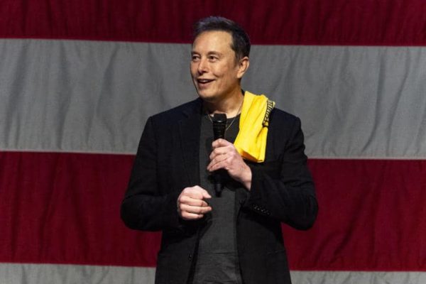 DOJ Warns Musk’s Political Action Committee Over $1 Million Voter Giveaway