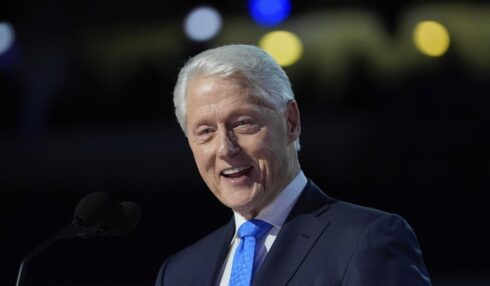 Former US President Bill Clinton Discharged from Hospital After Flu Treatment