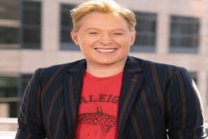 Clay Aiken’s Journey: Losing 50% of Fans After Coming Out as Gay and Rising as an LGBTQ+ Advocate