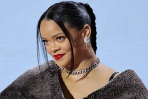 Rihanna's Shocks Fans with Powerful Karaoke Performance of Iconic 'Anti' Hits – A Must-See Musical Comeback Tease