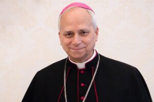 AMERICAN CARDINAL ROBERT PREVOST ELECTED POPE LEO XIV, MARKING HISTORIC FIRST FOR U.S.