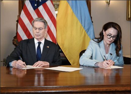 USA Ukraine Ink Landmark Minerals Deal Aimed at Economic Reconstruction and Strategic Supply Chains