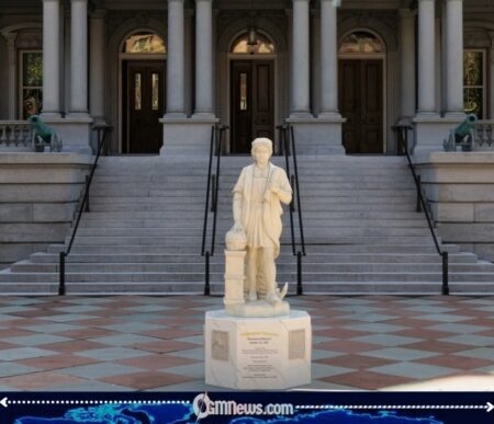 Trump Rededicates Columbus Statue at White House, Reviving Debate Over History and Heritage
