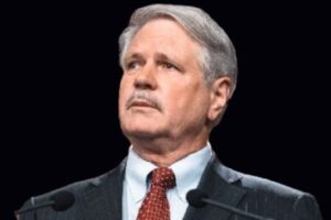 Senator John Hoeven Claims Gas Prices Will Drop Soon Despite Long-Term Oil Warnings