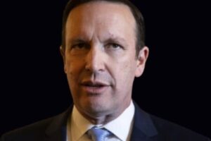 Murphy Raises Concerns About Direction of U.S. Military Campaign in Iran