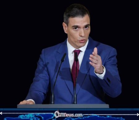 Spain’s Pedro Sánchez Urges Strait of Hormuz to Stay Open