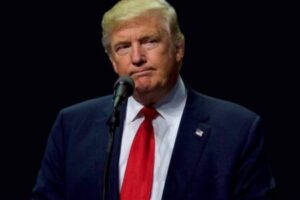 Trump Slams NATO Allies for “Abandoning” U.S. in Hormuz Crisis