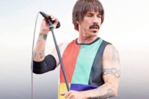 Anthony Kiedis at Center of Debate Following Personal Essay in Vogue