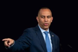 Jeffries Dares Trump to Debate “Anytime, Anyplace”