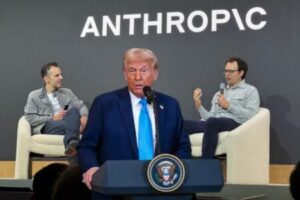 Anthropic Explosion: Silicon Valley Throws Nearly a Trillion Dollars at AI While OpenAI Watches Nervously