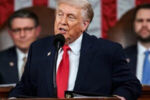 Donald Trump Says Opponents “Not Patriotic” Over Iran War Powers Dispute