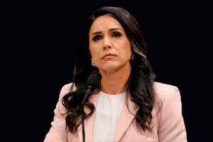 Tulsi Gabbard Resigns as Intelligence Chief Over Husband’s Cancer Battle