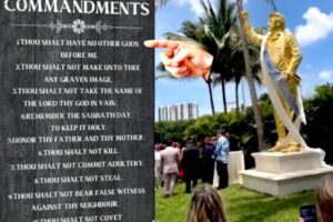 Evangelicals, Gold Statues, and the ‘Golden Idol’ Debate: Trump Ceremony at Mar-a-Lago Ignites Fierce Backlash
