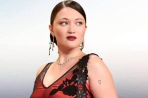 Isa Briones Highlights Importance of Respect in Live Theater After Audience Disruption