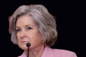 Susie Wiles Demands End to Unauthorized Information Sharing in White House