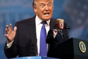 Inflation Warning Sparks Midterm Panic as Trump’s Economic Sales Pitch Meets America’s Grocery Bill