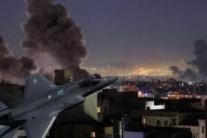 Israel Hits Iran After Missile Strikes on Northern Territories
