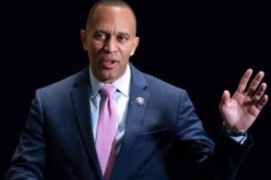 Jeffries Vows Democrats Will Hold Trump Accountable