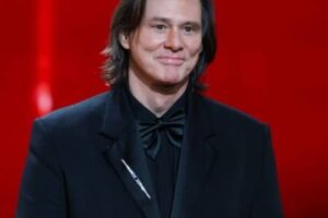 Jim Carrey Pays Emotional Tribute to The Mask Director Chuck Russell