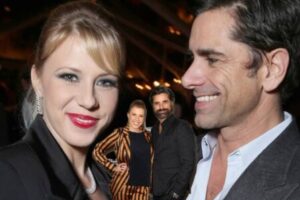 Jodie Sweetin Reveals How Sobriety Strengthened Her Bond with John Stamos