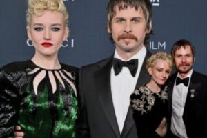 Julia Garner and Mark Foster Split: Hollywood’s “Love Timeline” Faces a Surprise Ending After Six Years of Marriage