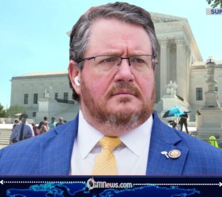 Rep. Randy Fine Wants Parents Prosecuted for Traveling to the U.S. to Give Birth