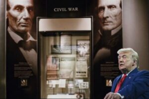 TRUMP’S HISTORY WARNING SIGNS: SMITHSONIAN VISITORS NOW GET A POLITICAL “PRE-MUSEUM EXPERIENCE” BEFORE SEEING THE MUSEUM