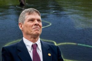 Prosecutors Drop Reflecting Pool Charge as Construction Fault Emerges