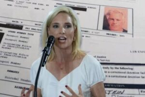 Ashley Hinson Faces Questions Over Nearly $90,000 in Donations From Epstein-Linked Donors