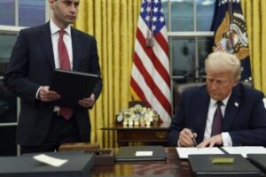 Trump Moves Will Scharf From White House Paperwork to Legal Warfare as Counsel Shake-Up Raises Eyebrows