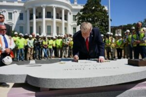 Trump’s Granite Grand Reveal: White House Turns Into a Construction Command Center as President Unveils “Very Special Stone” Project
