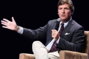 Tucker Carlson Confronts His Own Past Rhetoric as Old Anti-Muslim Views Return to the Spotlight