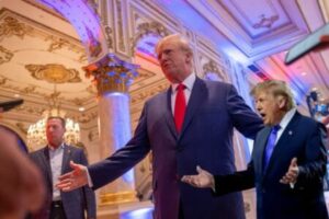 Trump vs. the Midterms: Can the Current President Drag His Own Party Into the Abyss?