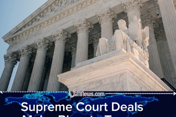 Trump-Backed Missouri Map Hits Supreme Court Wall as Justices Keep Old Districts for Midterms