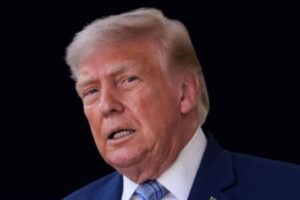 Trump Faces Major Decision on Whether to Resume Large-Scale Attacks on Iran