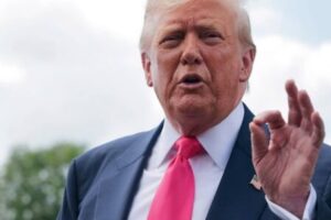 Trump Defends Economic Record as Americans Question High Costs
